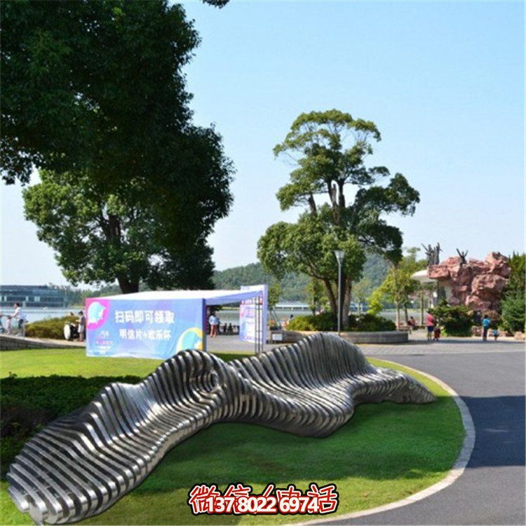 不銹鋼異形座椅，金屬波浪形雕塑抽象假山造型椅子