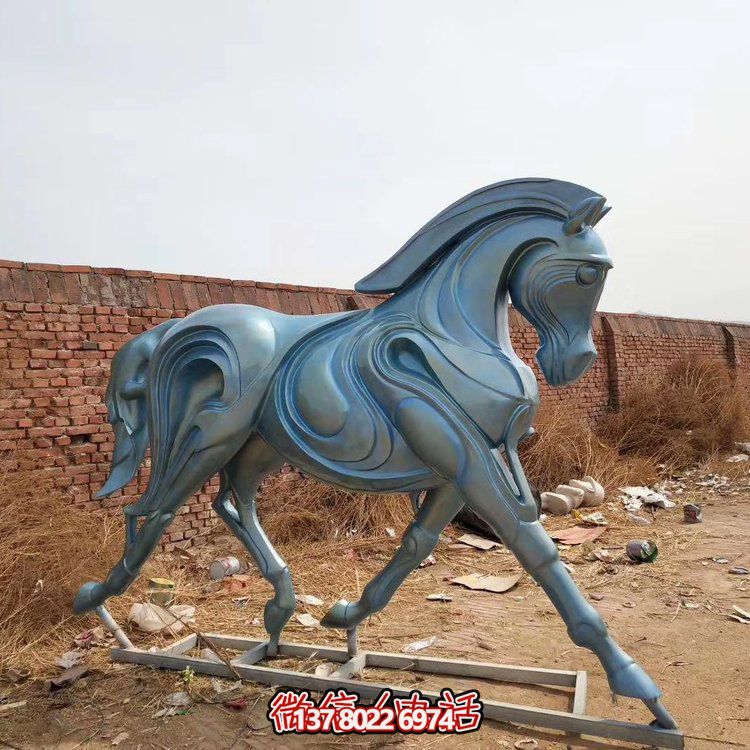 玻璃鋼動(dòng)物雕塑，為城市廣場(chǎng)添彩