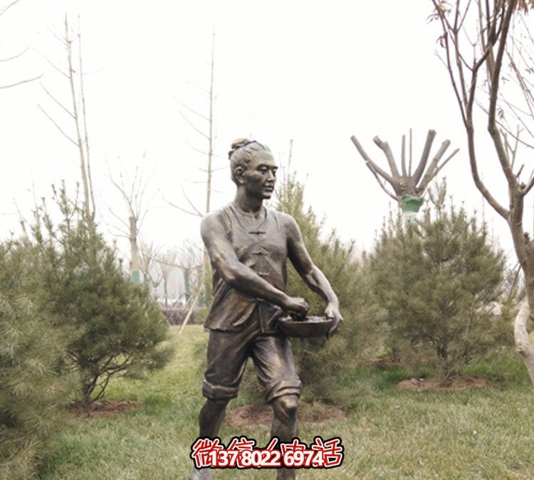 農(nóng)場(chǎng)園林?jǐn)[放玻璃鋼仿銅古代農(nóng)民播種雕塑 農(nóng)場(chǎng)園林?jǐn)[放玻璃鋼仿銅古代農(nóng)民播種雕塑